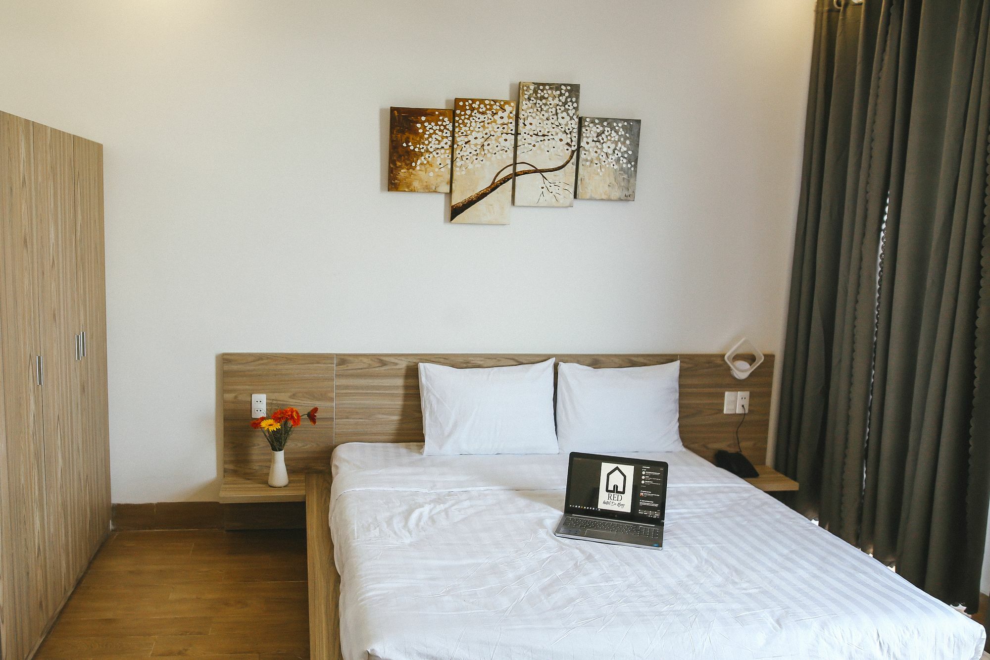 Red Hotel Дананг Екстериор снимка